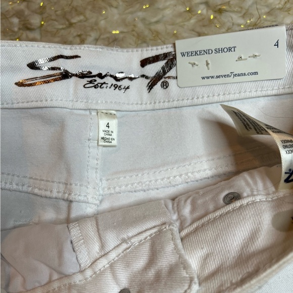 ⭐️ Seven7 Weekend Shorts - Picture 3 of 7
